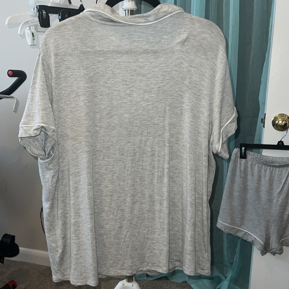 Super Soft Pajama Set - Picture 4 of 6